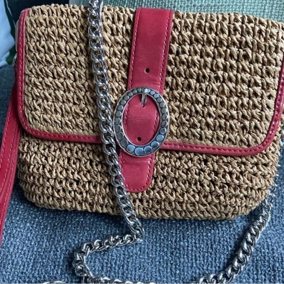 BRIGHTON…EUC… Dottie Straw Pink Patent Leather Trim Crossbody Bag 8”X6” - Picture 2 of 8